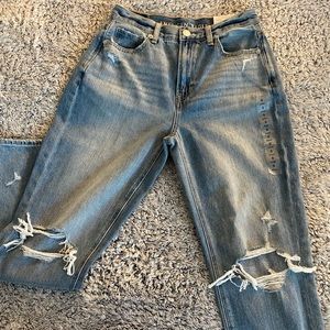 American eagle mom jeans